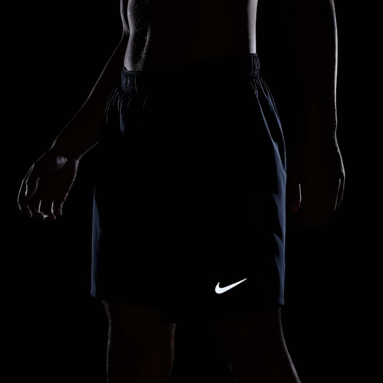 Shorts Nike Challenger Masculino - Foto 9