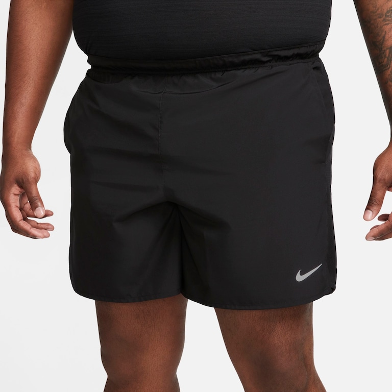 Shorts Nike Challenger Masculino - Foto 12