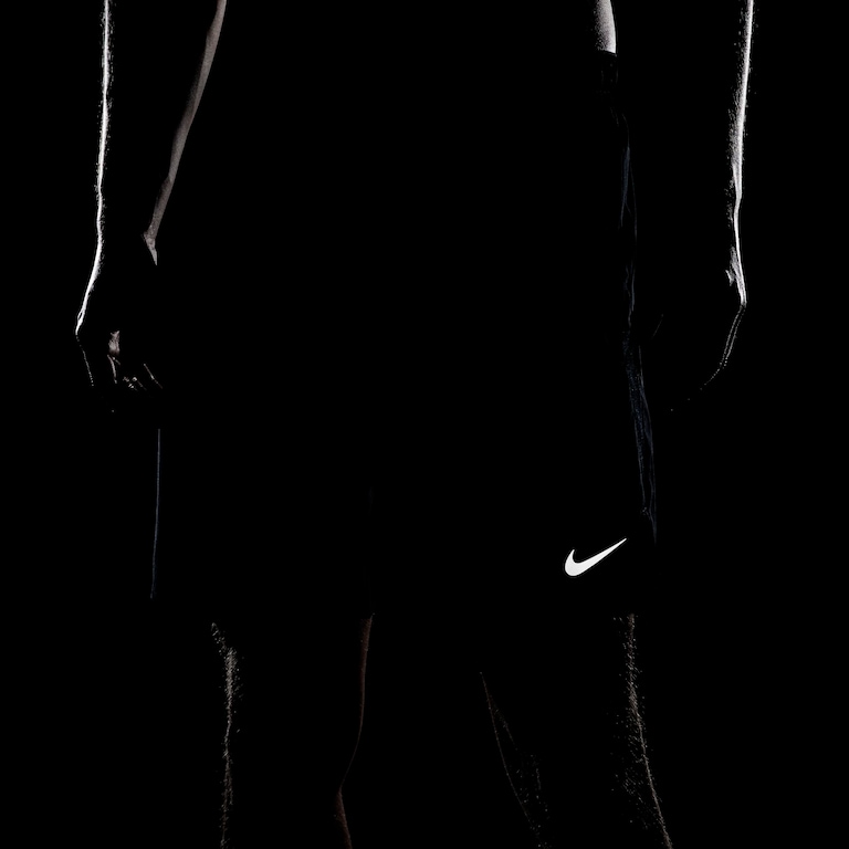 Shorts Nike Challenger Masculino - Foto 10