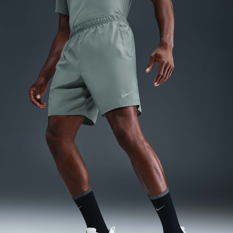 Shorts Nike Challenger Masculino - Foto 2