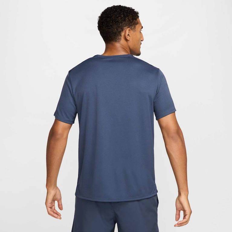 Camiseta Nike Dri-FIT UV Miller Masculina - Foto 2