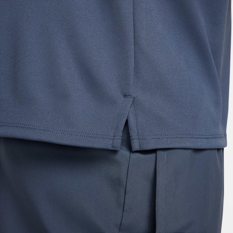 Camiseta Nike Dri-FIT UV Miller Masculina - Foto 4