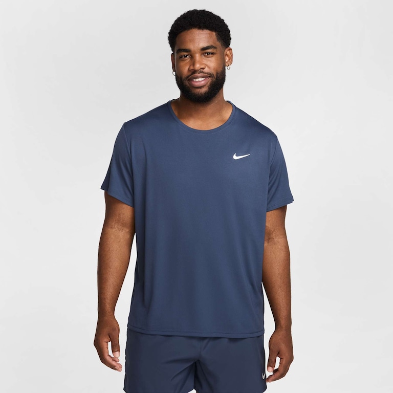 Camiseta Nike Dri-FIT UV Miller Masculina - Foto 7