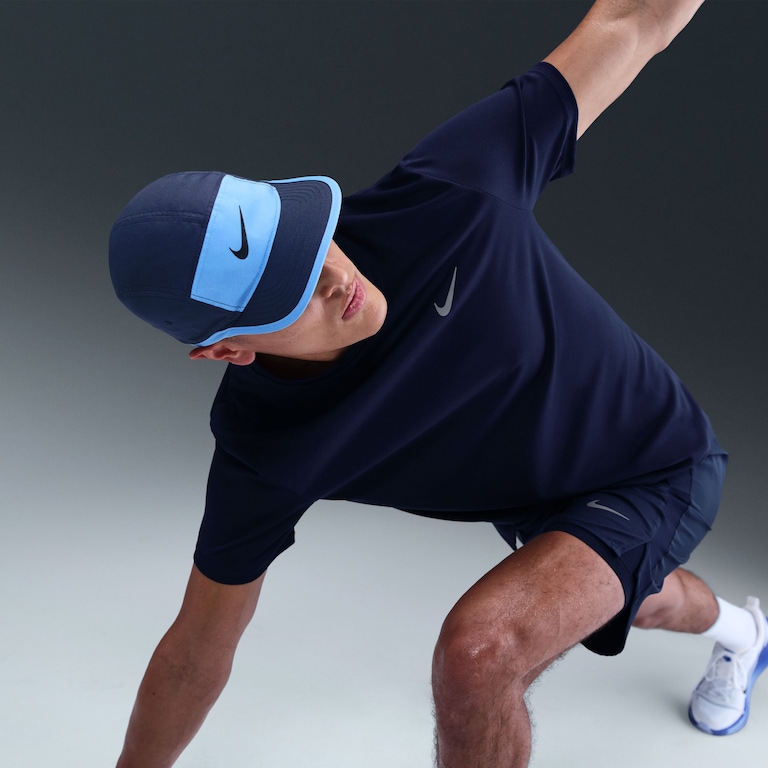 Camiseta Nike Dri-FIT UV Miller Masculina - Foto 3