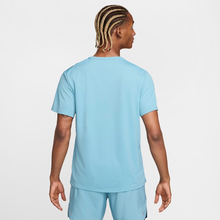 Camiseta Nike Dri-FIT UV Miller Masculina - Foto 2