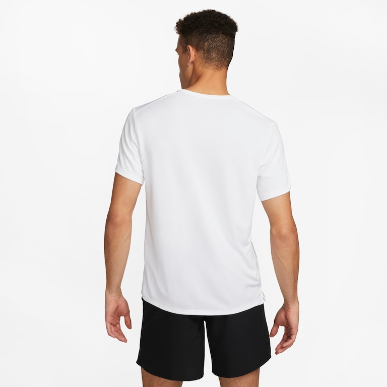 Camiseta Nike Dri-FIT UV Miller Masculina - Foto 6