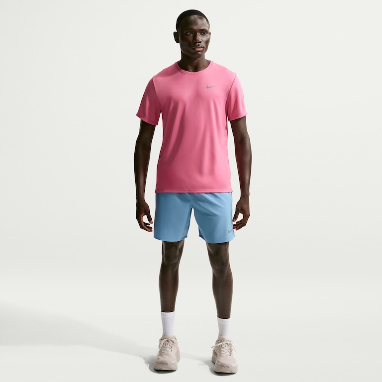 Camiseta Nike Dri-FIT UV Miller Masculina - Foto 4