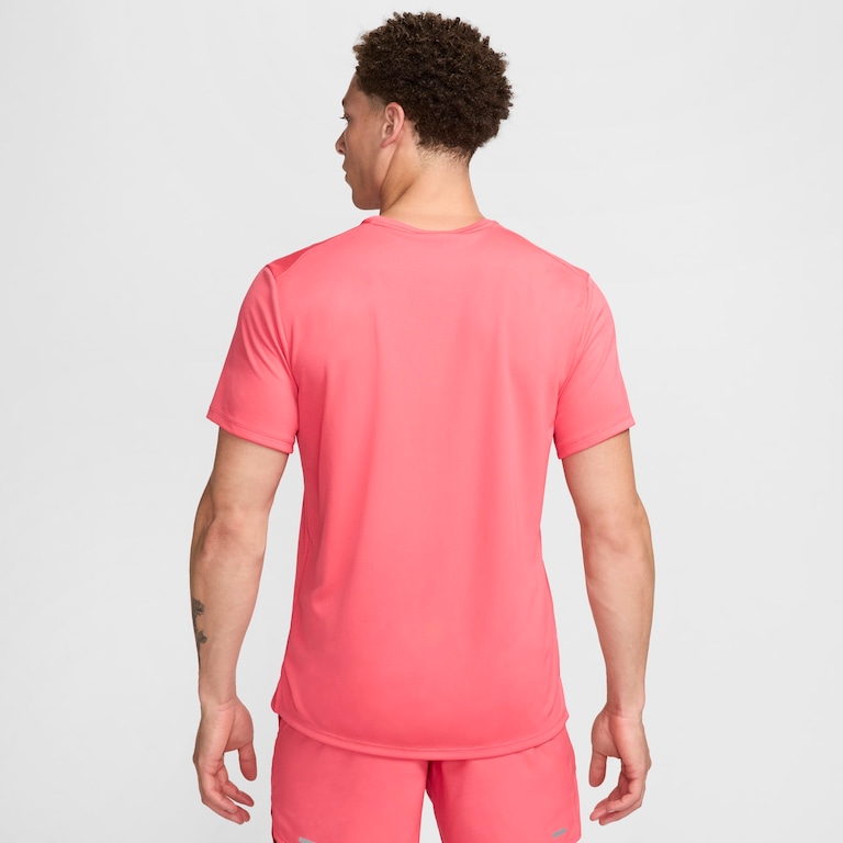 Camiseta Nike Dri-FIT UV Miller Masculina - Foto 2