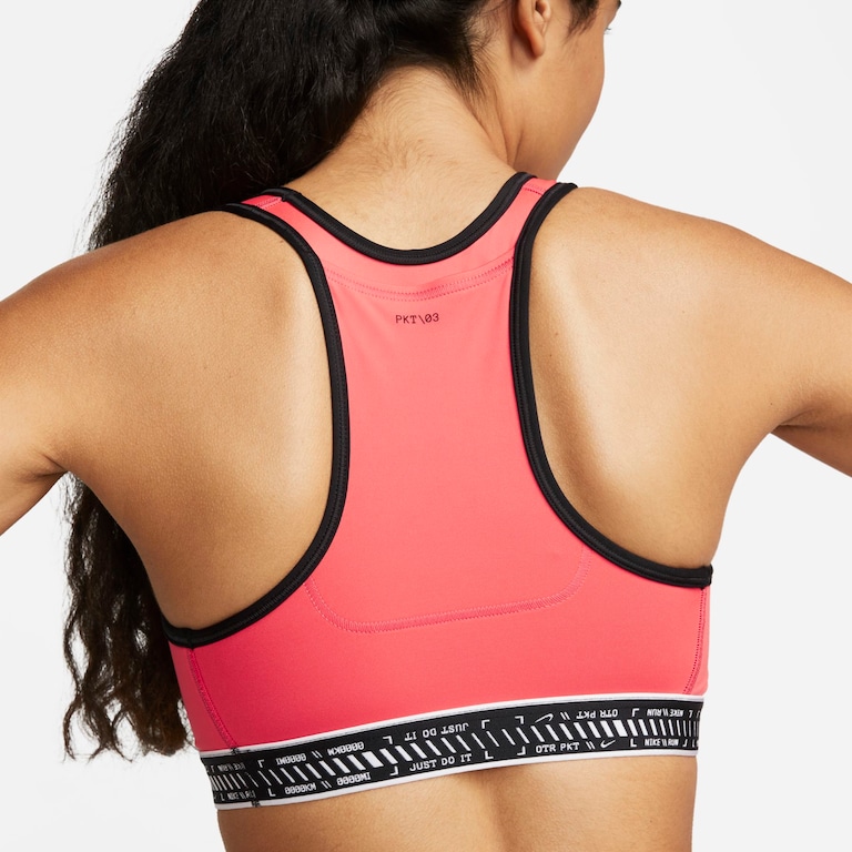 Top Nike Swoosh On The Run Feminino - Foto 4