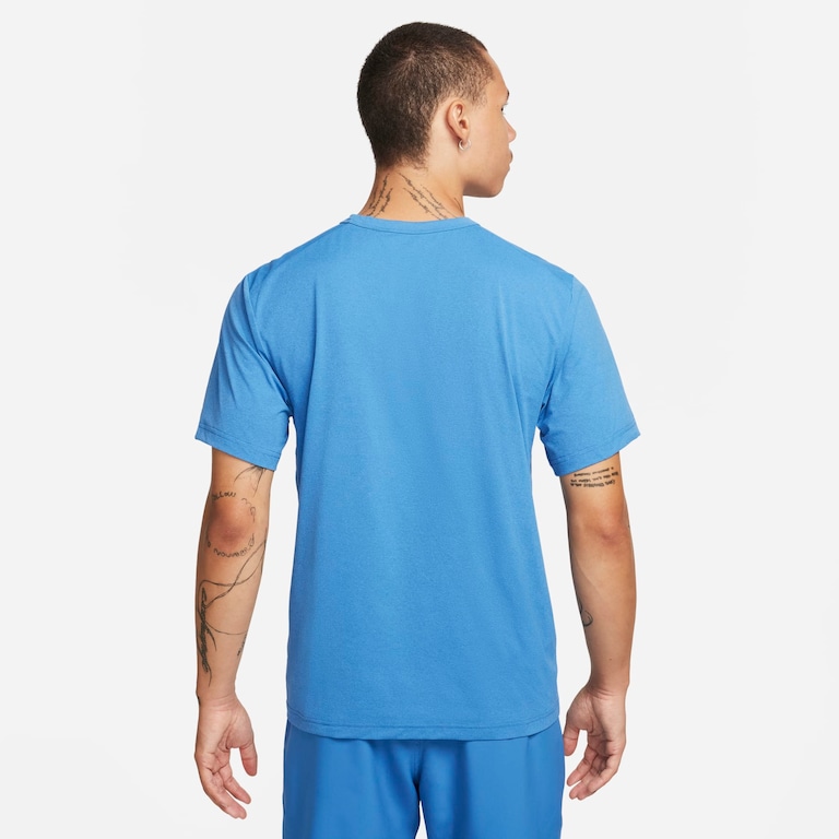 Camiseta Nike Hyverse Dri-FIT UV Masculina - Foto 3