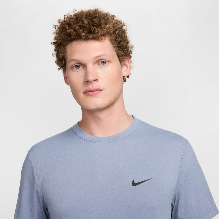 Camiseta Nike Hyverse Dri-FIT UV Masculina - Foto 3