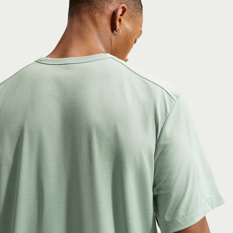 Camiseta Nike Hyverse Dri-FIT UV Masculina - Foto 2