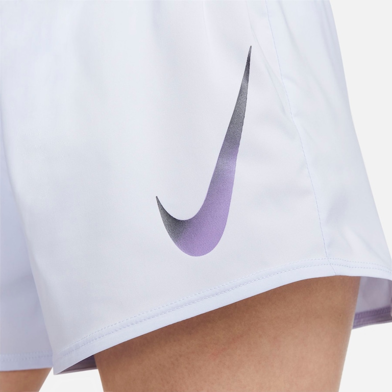 Shorts Nike Swoosh Feminino - Foto 4