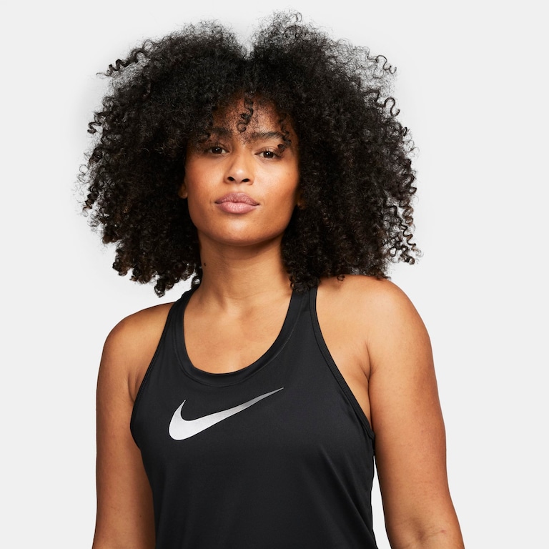 Regata Nike One Dri-FIT Swoosh Feminina - Foto 3