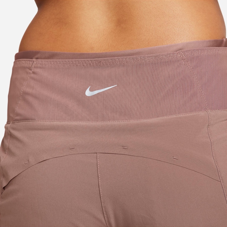 Shorts Nike Dri-FIT Swift Feminino - Foto 5