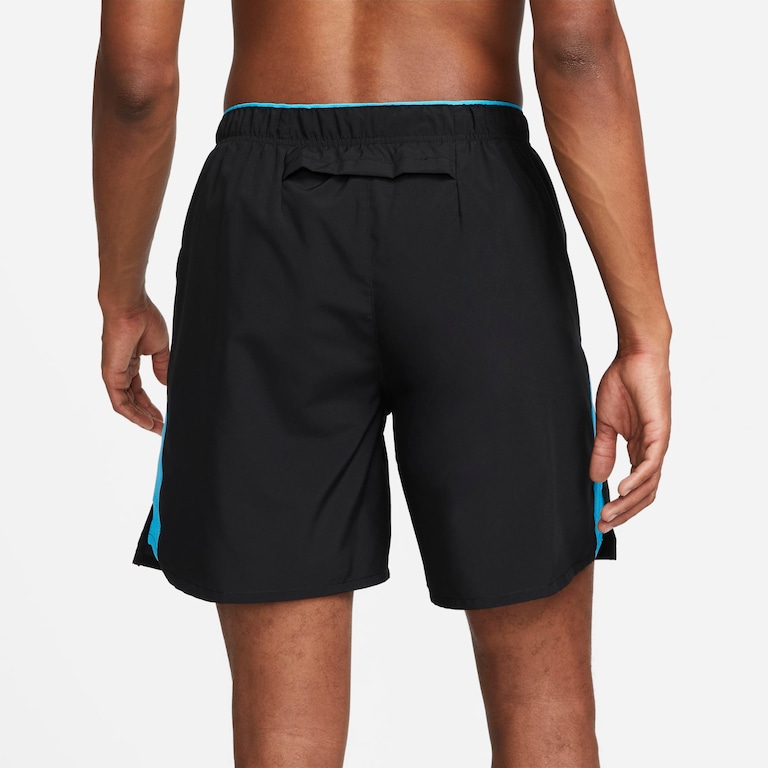 Shorts Nike Dri-FIT Challenger Masculino - Foto 3