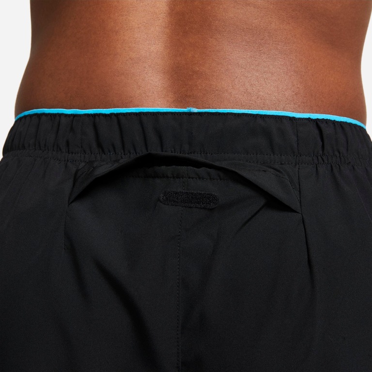 Shorts Nike Dri-FIT Challenger Masculino - Foto 7