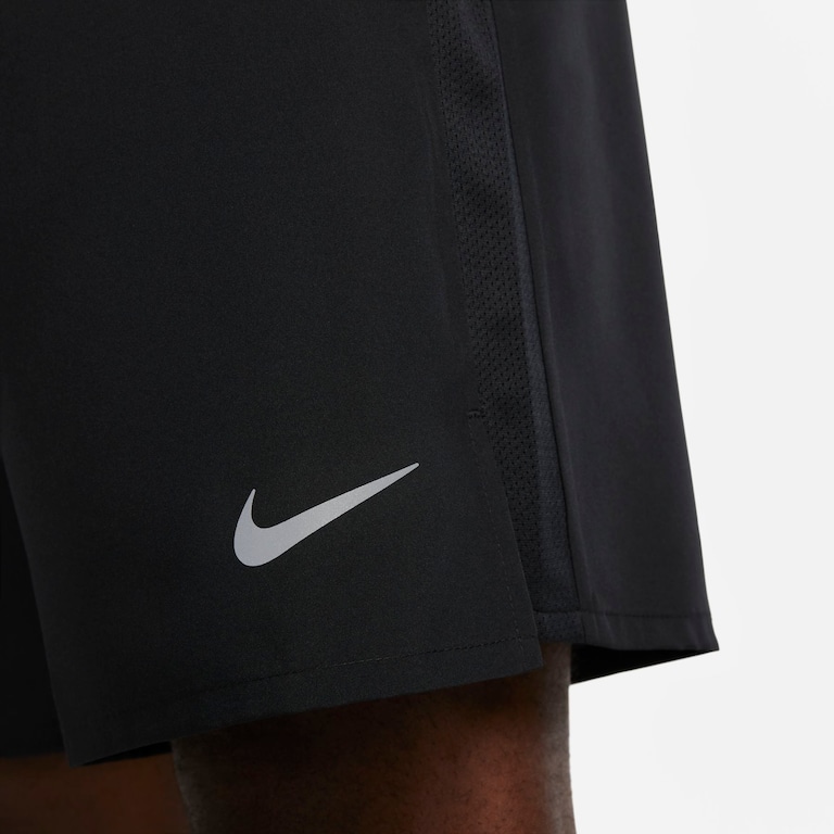 Shorts Nike Challenger Dri-FIT Masculino - Foto 5