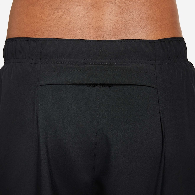 Shorts Nike Dri-FIT Challenger 2-in-1 Masculino - Foto 13