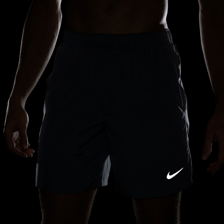 Shorts Nike Challenger Masculino - Foto 9