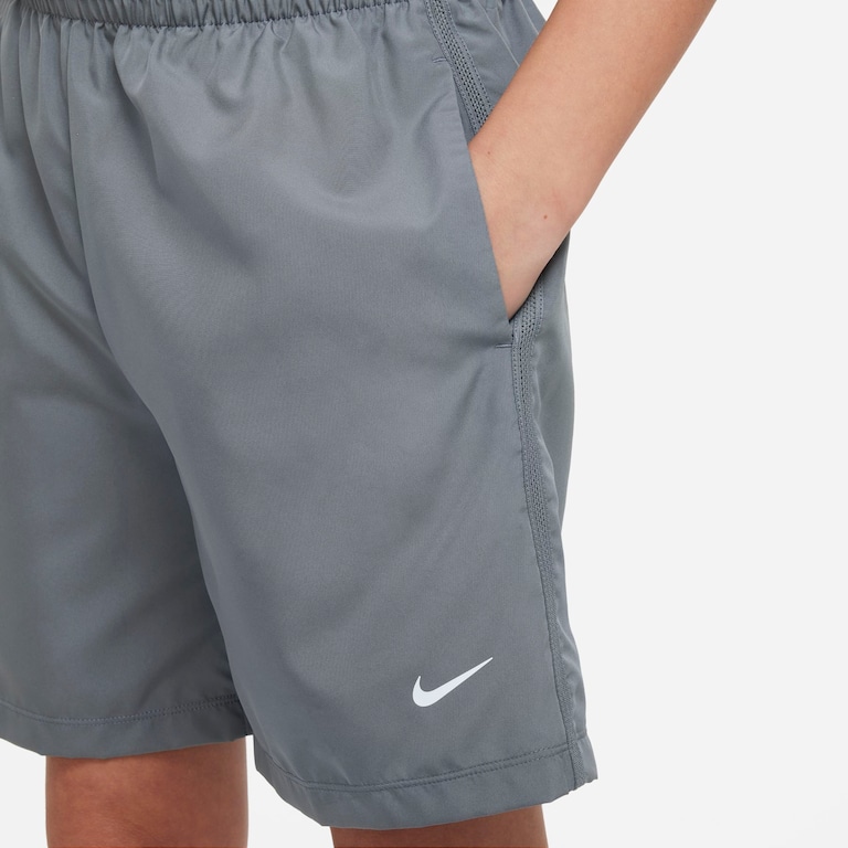 Shorts Nike Dri-FIT Multi+ Infantil - Foto 6