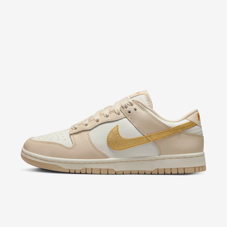 Tênis Nike Dunk Low Essential Trend Feminino - Foto 1
