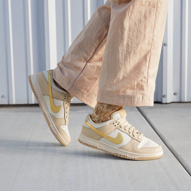 Tênis Nike Dunk Low Essential Trend Feminino - Foto 10