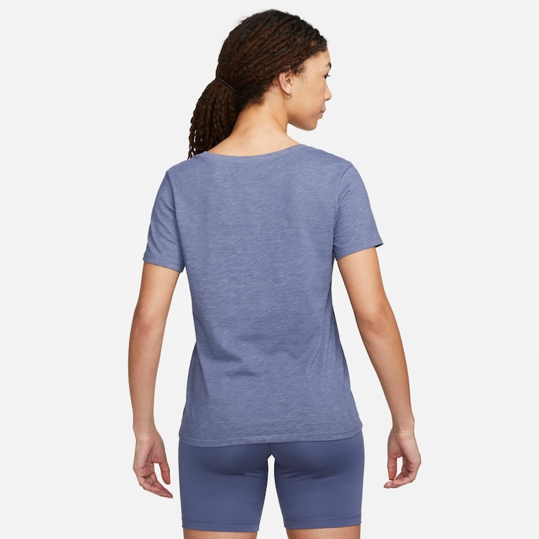 Camiseta Nike Dri-FIT Feminina - Foto 2