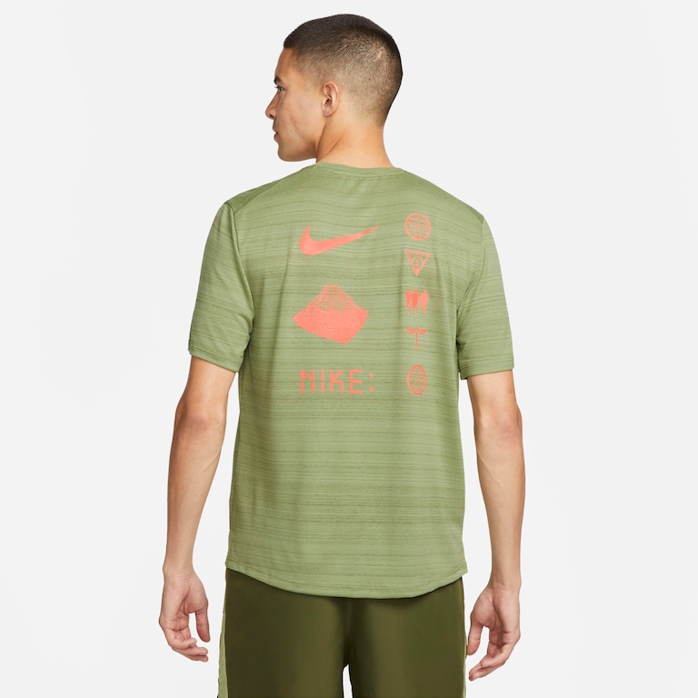 Camiseta Nike Dri-FIT Miler Masculina - Foto 2