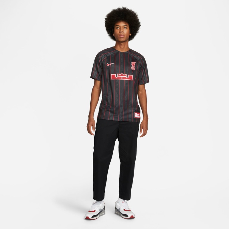 Camisa Nike Liverpool 2023/24 Torcedor Pro Masculina - Foto 8