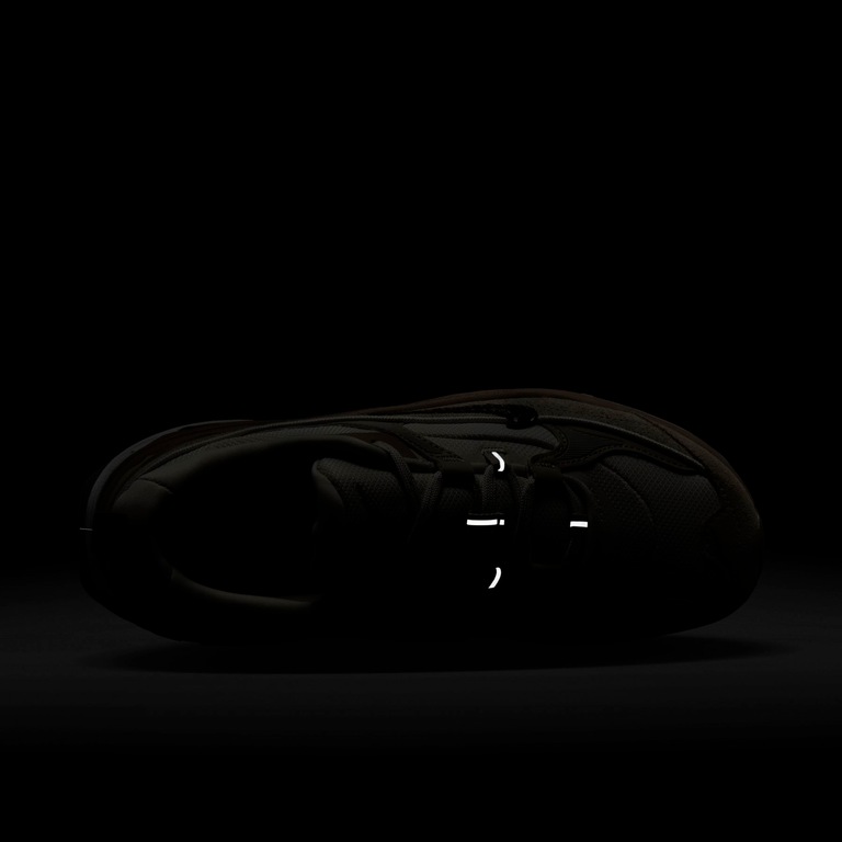 Tênis Nike Air Max Bliss SE AMD Feminino - Foto 10