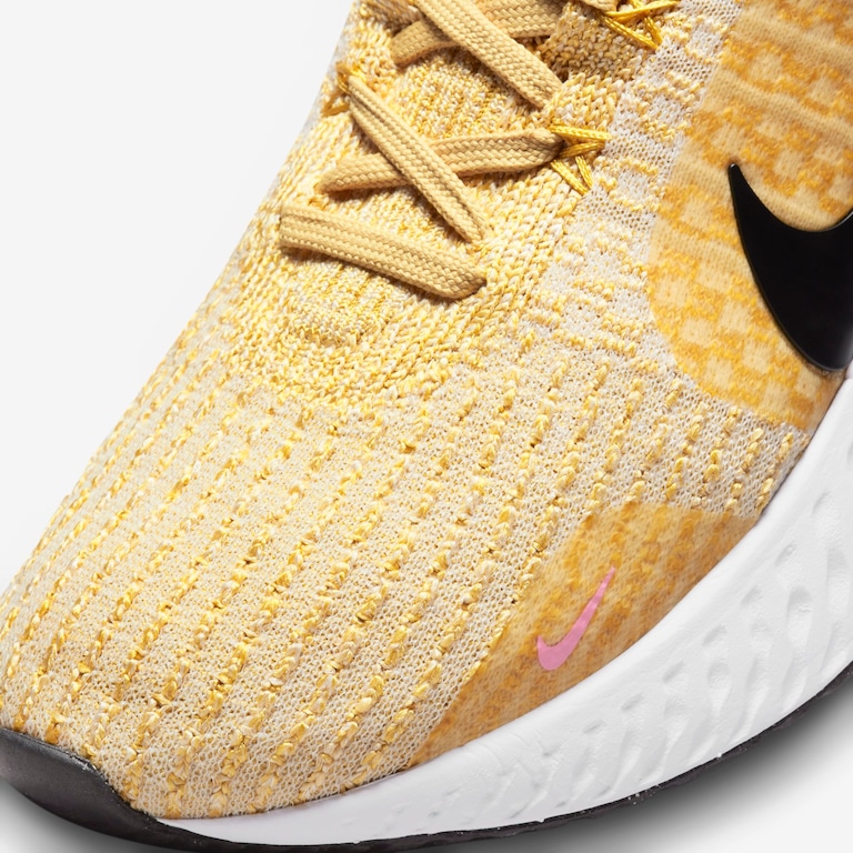 Tênis Nike React Infinity Run FK 3 Feminino - Foto 7