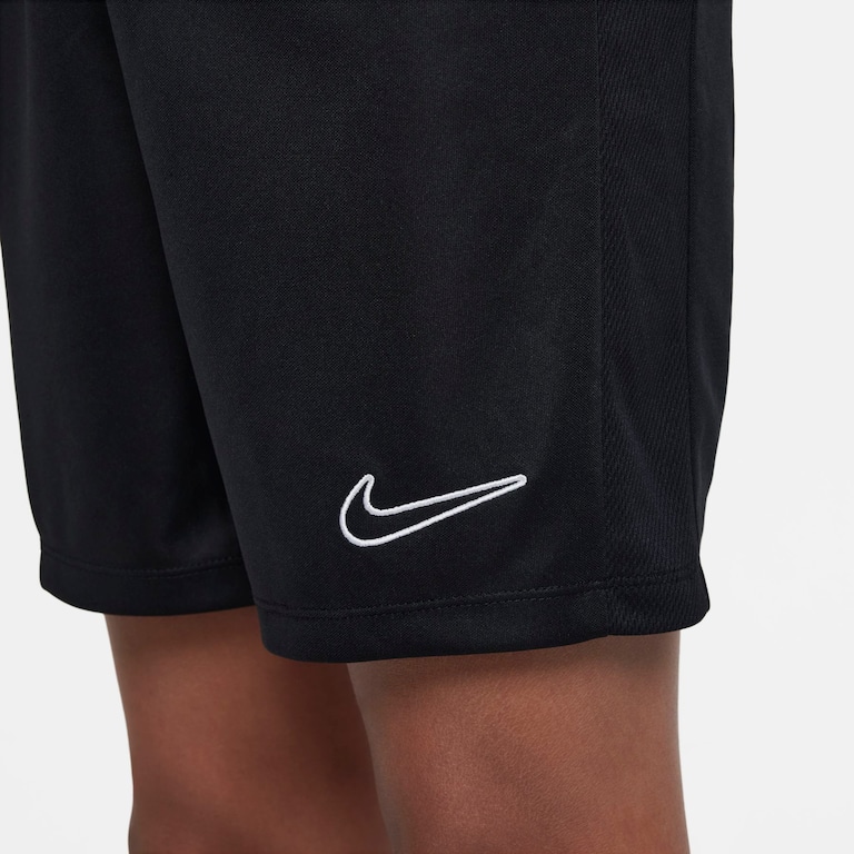 Shorts Nike Dri-FIT Academy 23 Infantil - Foto 4