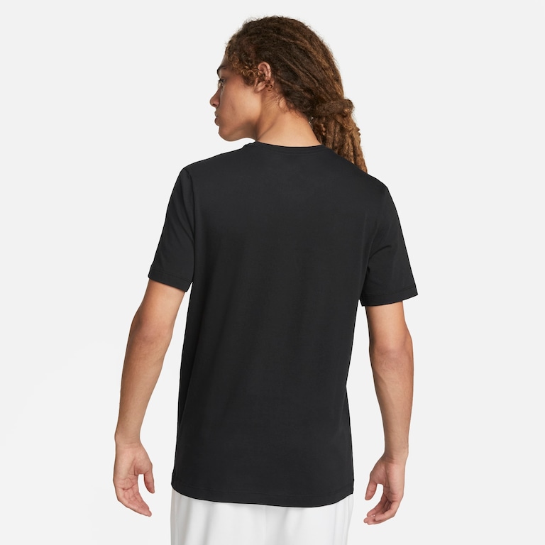 Camiseta Nike Standard Issue Masculina - Foto 4