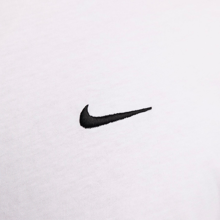 Camiseta Nike Sportswear Swoosh Masculina - Foto 4
