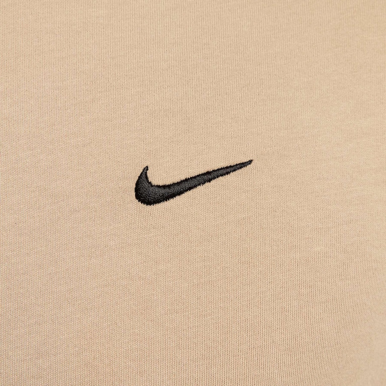 Camiseta Nike Sportswear Swoosh Masculina - Foto 4