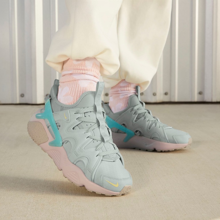 Women's Nike Air Huarache Craft - Foto 10