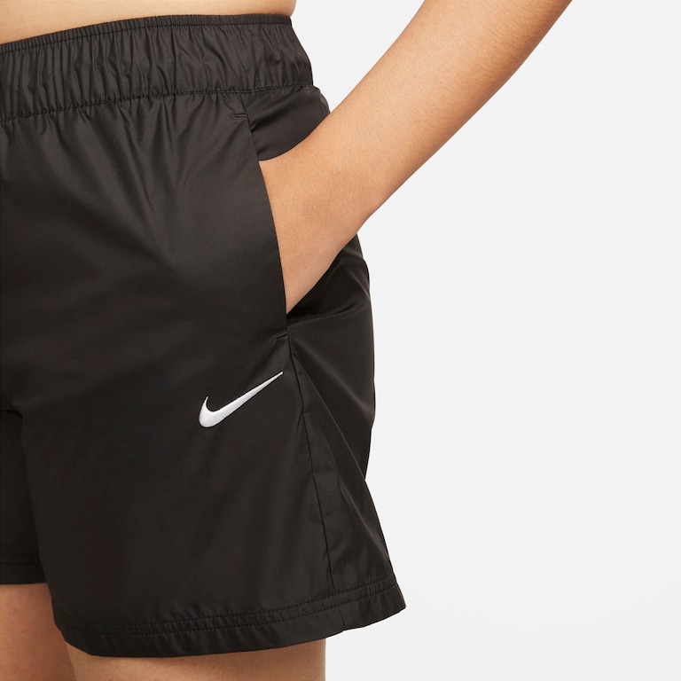 Shorts Nike Sportswear Essentials Feminino - Foto 4