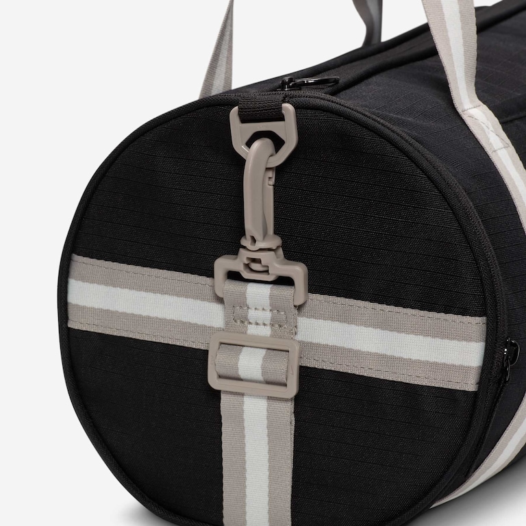 Bolsa Nike Heritage Unissex - Foto 8