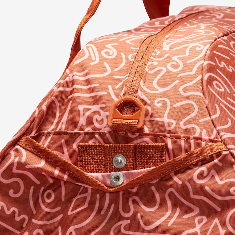 Bolsa Nike Gym Club Feminina - Foto 9