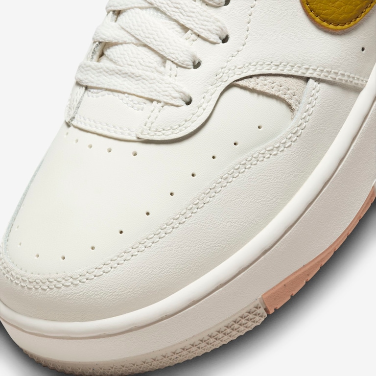 Tênis Nike Gamma Force Feminino - Foto 7