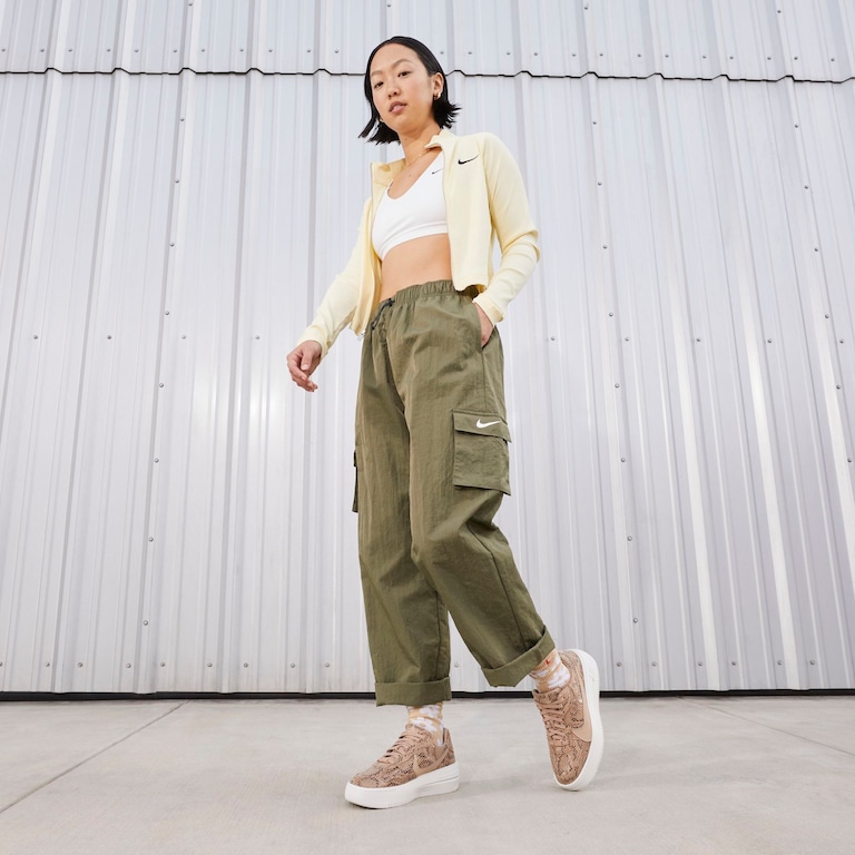 Tênis Nike Air Force 1 Feminino - Foto 2