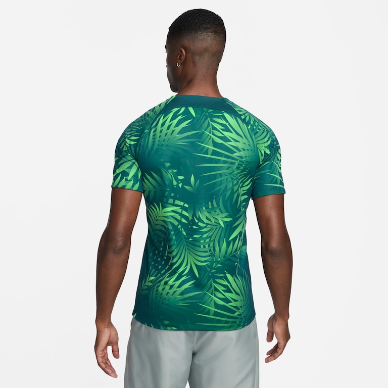 Camiseta Nike Brasil Pré-Jogo Masculina - Foto 2