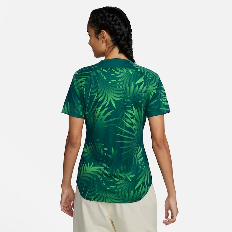 Camiseta Nike Brasil Pré-Jogo Feminina - Foto 2