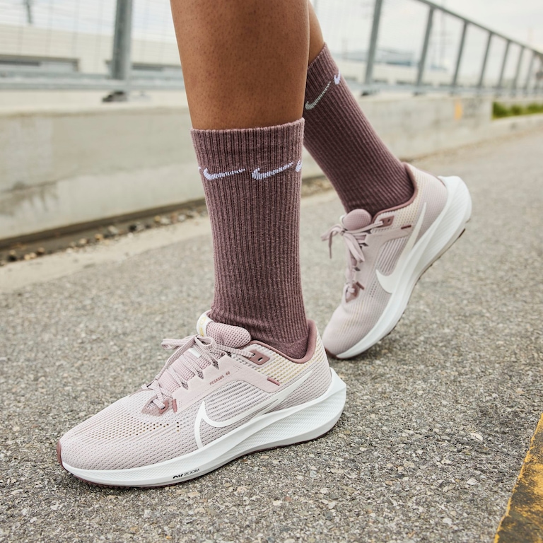 Tênis Nike Pegasus 40 Feminino - Foto 11