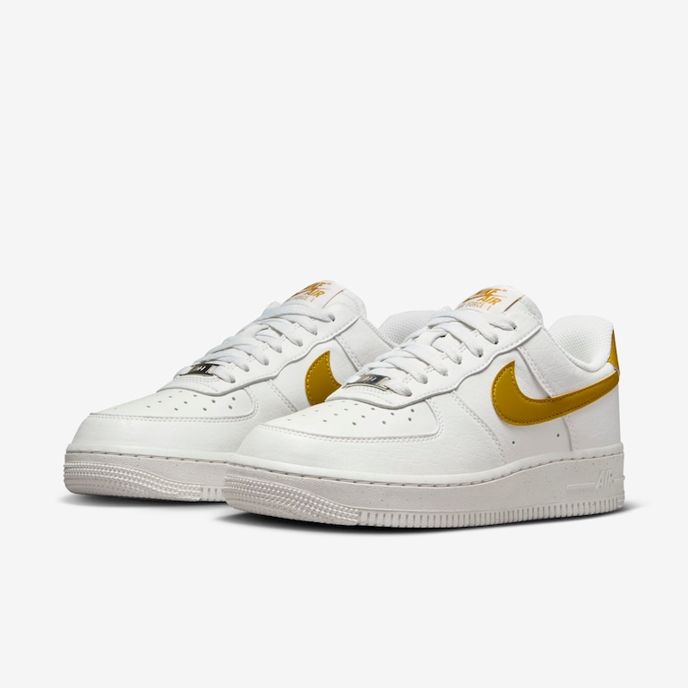 Tênis Nike Air Force 1 '07 SE Feminino - Foto 5