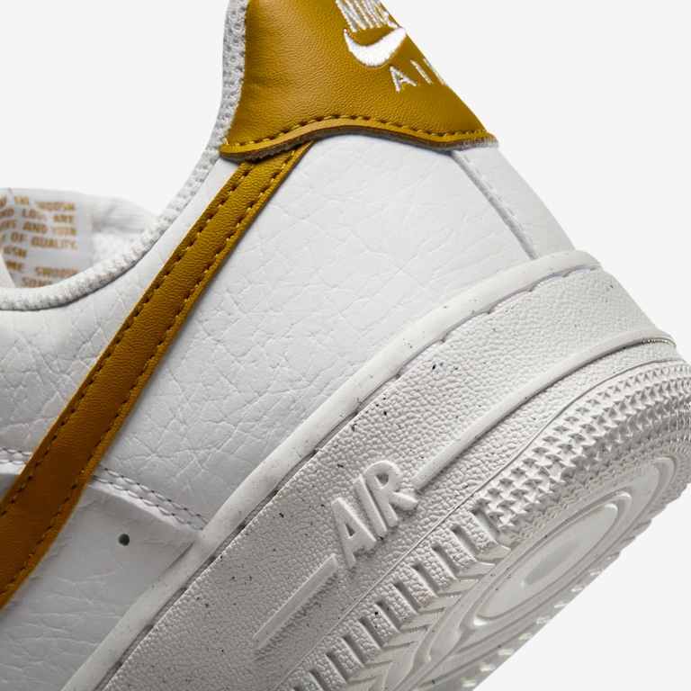 Tênis Nike Air Force 1 '07 SE Feminino - Foto 8