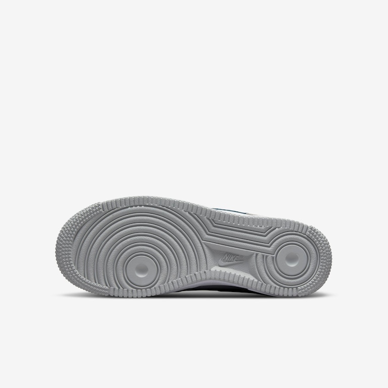 Tênis Nike Air Force 1 LV8 Infantil - Foto 2