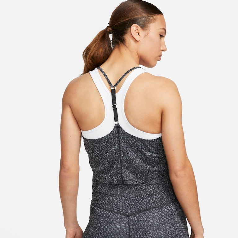 Regata Nike Dri-FIT One Feminina - Foto 2