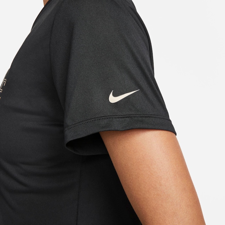 Camiseta Nike Dri-FIT One Feminina - Foto 4